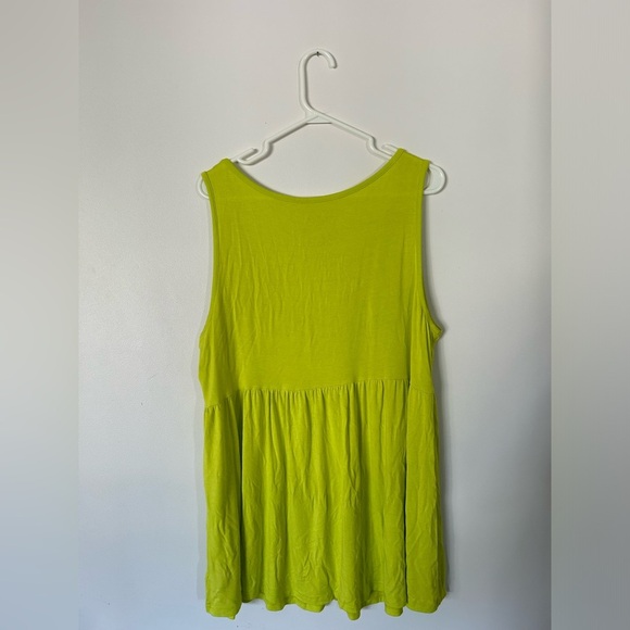 Torrid Babydoll Super Soft Scoop Neck Button-Front Tank Size 2 - Picture 9 of 9